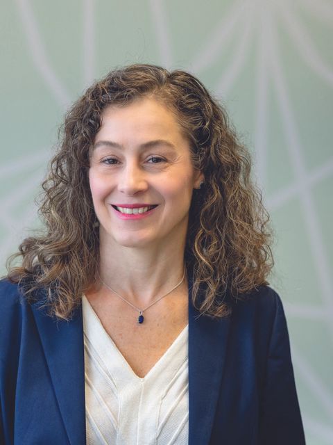 Dr. Maria Borelli