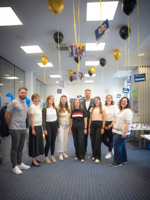 Gruppenbild der Ausbildungsleitung, HR und Vorständin