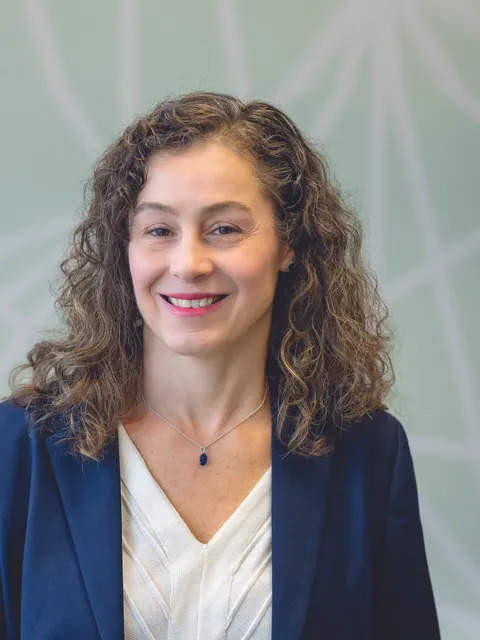 Dr. Maria Borelli