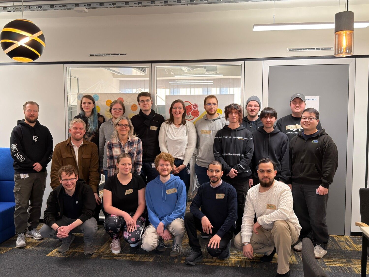 Gruppenbild der Teilnehmenden des Hackathon